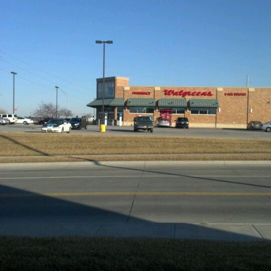 Walgreens pharmacy in omaha