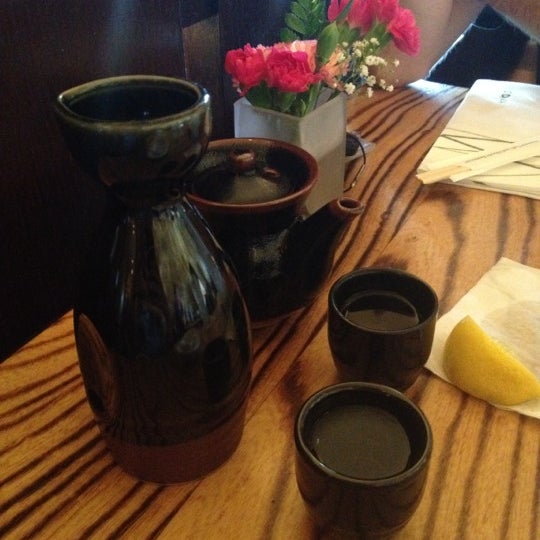 Photo taken at Ooka Japanese Restaurant by 💙Nikki D💙 on 6/20/2012