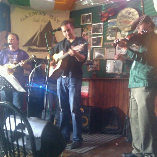 Photo taken at Galway Bay Irish Restaurant &amp; Pub by Bill K. on 10/23/2011