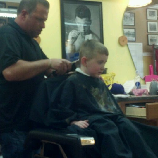 Perry Heights Barber Shop 3214 Lincoln Way E Perry Heights Barber Shop 3214 Lincoln Way E