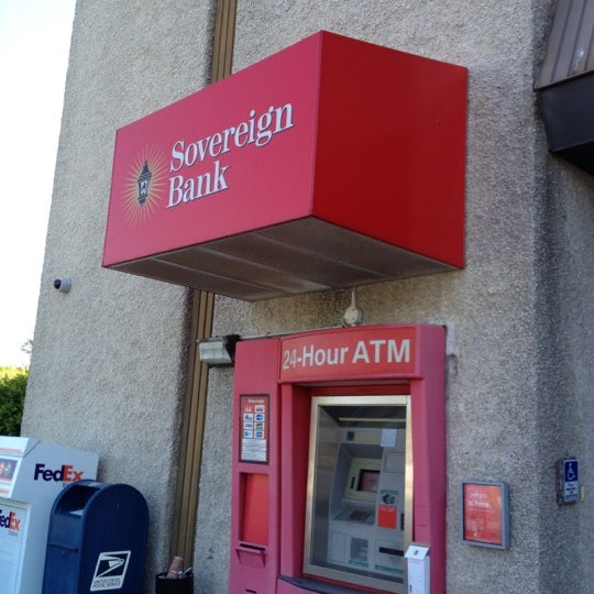 Nearest santander cash machine