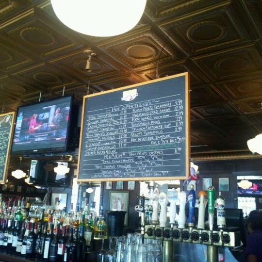 Tom's Oyster Bar (Now Closed) Bricktown Detroit, MI