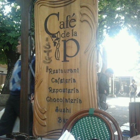 รูปภาพถ่ายที่ Café de la P โดย Agustina A. เมื่อ 2/22/2012