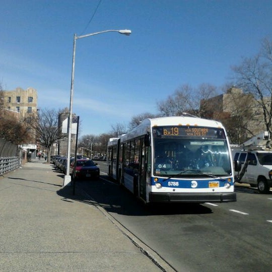 MTA MaBSTOA Bus - Bx19 at 173rd Street / Southern Blvd - Crotona Park ...