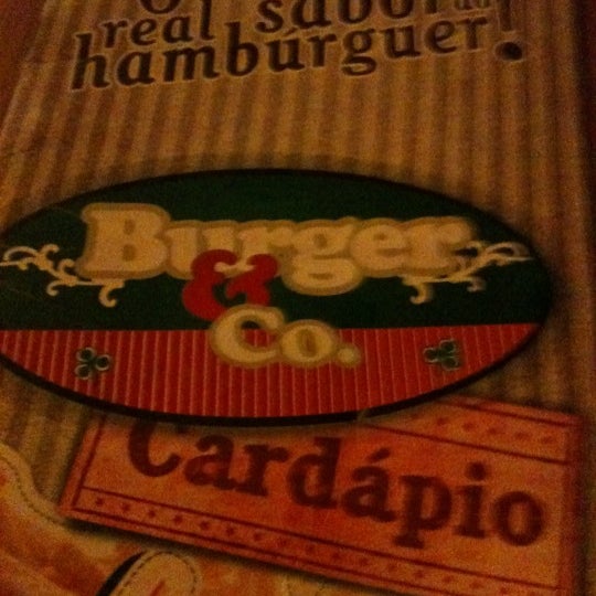 Photo taken at Hamburgueria Burger &amp; Co. by Fabiana Sophia on 3/2/2012