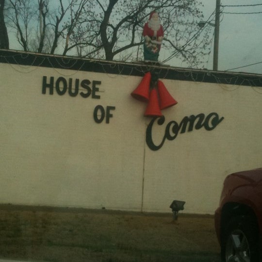 House Of Como Steakhouse in Evansville South Side