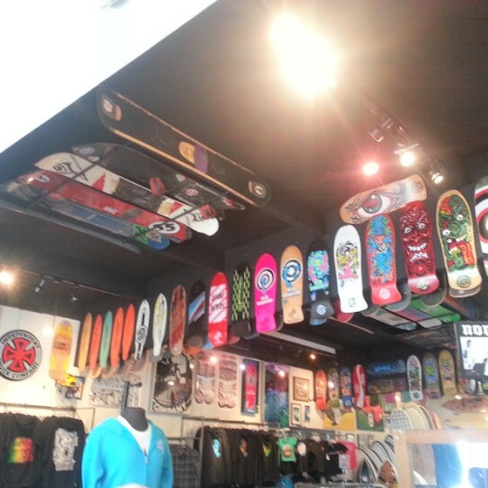 Photo taken at Santa Cruz Skate and Surf Shop by Cale Y. on 7/30/2012