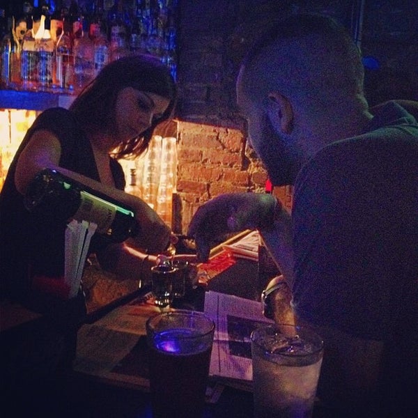 Photo taken at Macdougal St. Ale House by Natalie D. on 9/9/2012