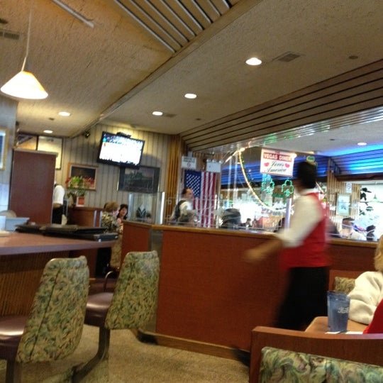 3/4/2012にAnthony Tone N.がVegas Dinerで撮った写真