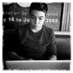 10/4/2011 tarihinde Johnny R.ziyaretçi tarafından Emiliano&#39;s Cafe'de çekilen fotoğraf