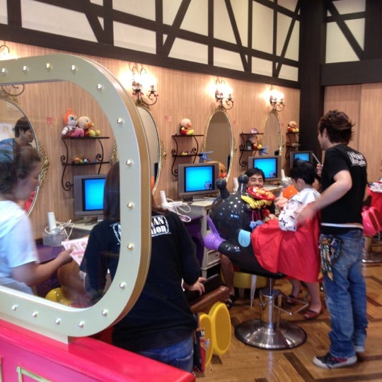 Fotos En アンパンマンヘアサロン Ahora Cerrado Peluqueria En Yokohama
