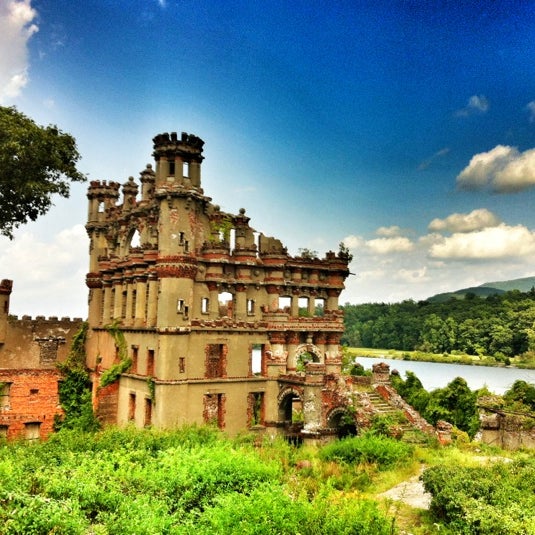 Photo taken at Bannerman Island (Pollepel Island) by Rick T. on 9/2/2012