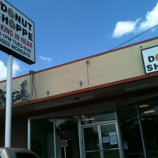 Money Talks Donut Shop