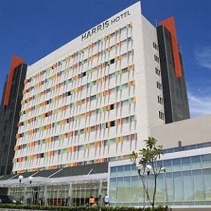 Photo taken at HARRIS Hotel Batam Center by Widi DW on 5/29/2012