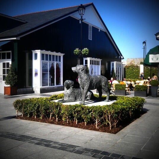 Kildare Village Outlet Mall
