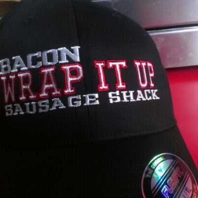 Foto scattata a The Sausage Shack da Shawn R. il 8/26/2012