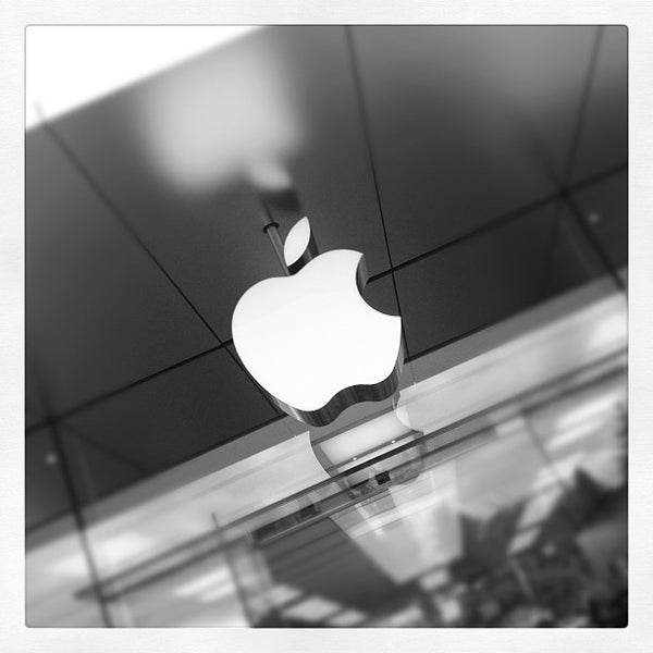 Apple Manhasset 1900 Northern Boulevard