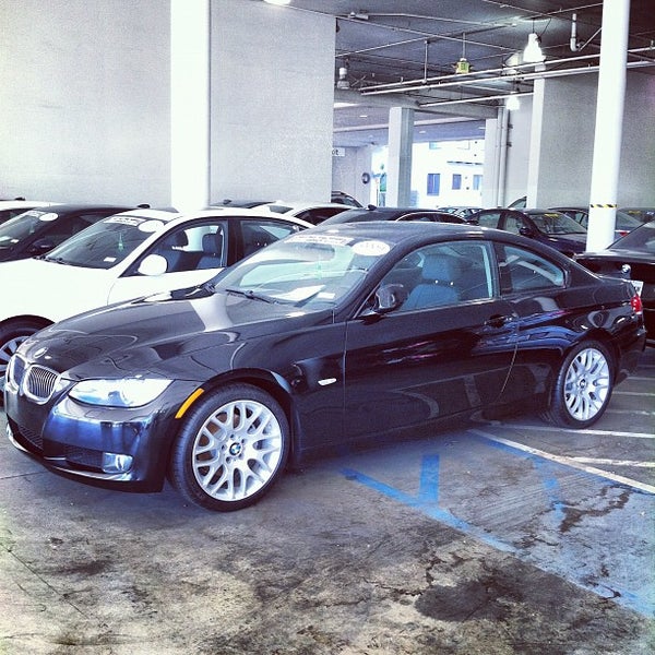 6/26/2012にAbed R.がPacific BMWで撮った写真