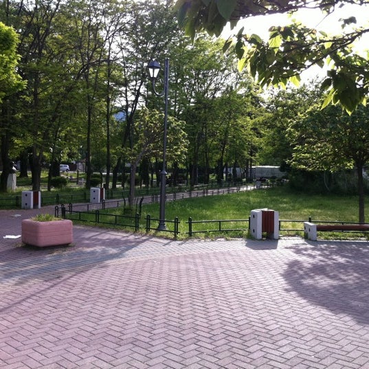 Урбан парк фото пермь. Жк урбан парк. Урбан сквер первоуральск. Урбан парк тверь ул коминтерна бул цанова. Жк коминтерна 10.