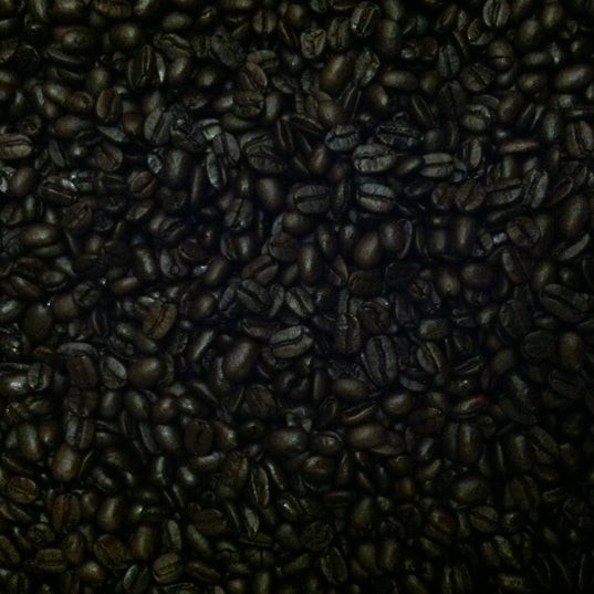Photo taken at Groundwork Coffee Company by Gerard P. on 2/13/2012