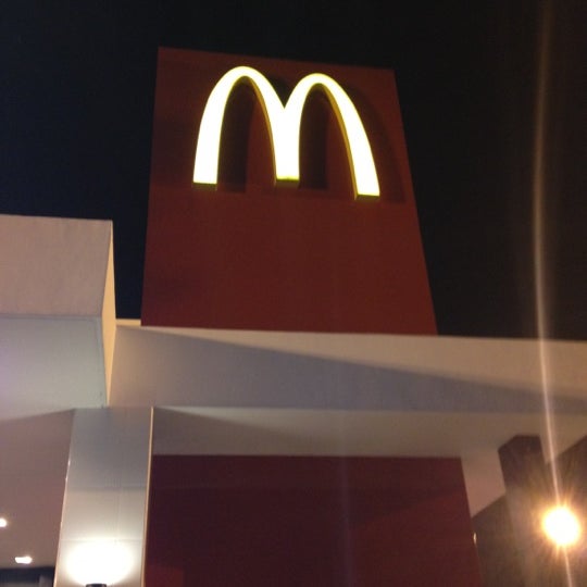 Mcdonald S Mccafe No 1 Tesco Extra Seremban 2