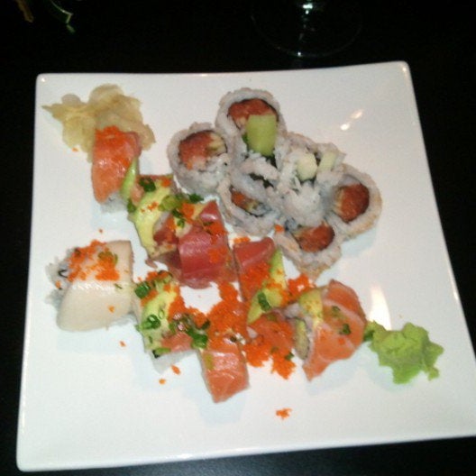 Photo taken at Ronin Sushi &amp; Sake Bar by Amber E. on 6/11/2012