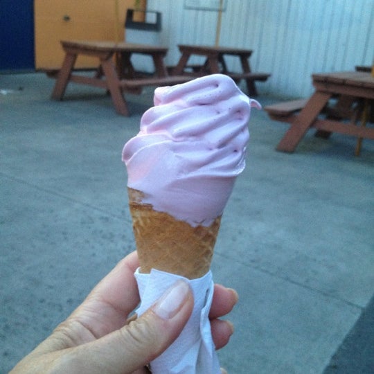 Photo taken at Sweet Melissa&#39;s Ice Cream Shop by Shelley B. on 6/28/2012