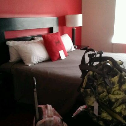 2/27/2012にRoxy &.がModa Hotelで撮った写真