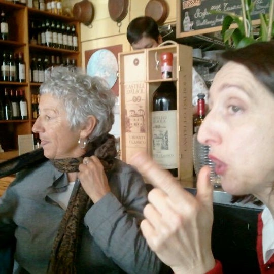 4/15/2012 tarihinde Gabriella S.ziyaretçi tarafından L&#39;Osteria Del Forno'de çekilen fotoğraf