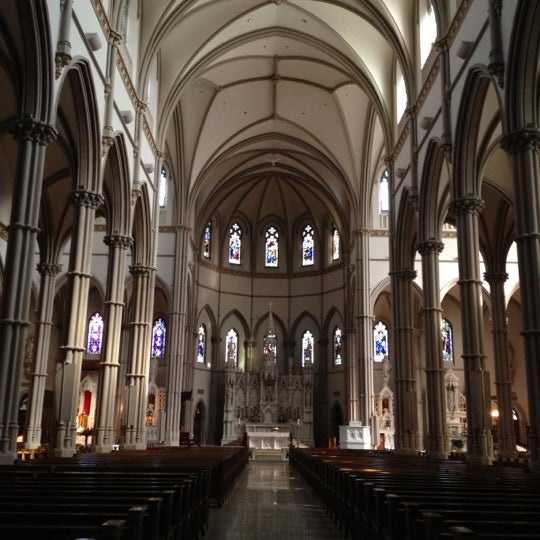 Foto scattata a Saint Paul Cathedral da Maria Eloisa D. il 8/29/2012