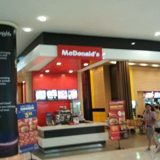 Mcdonald S Fast Food Restaurant In Sri Kembangan