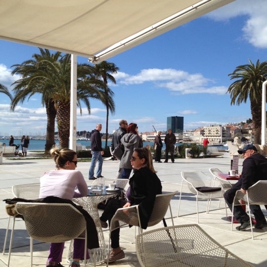 Caffè bars with WIFI and great coffee in Split