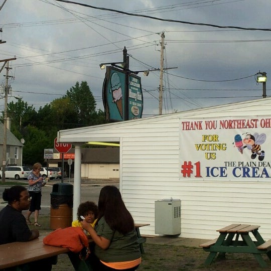 Honey Hut Ice Cream Shoppe Old Brooklyn 4674 State Rd