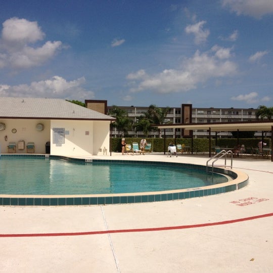 Century Village Boca Raton 7 tips