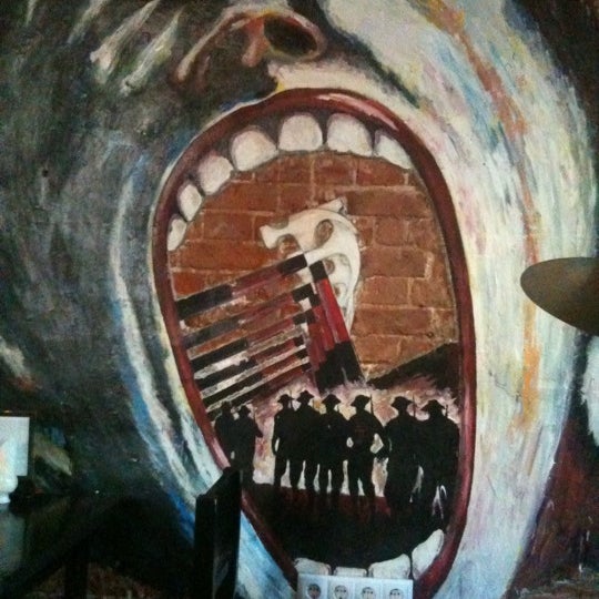 รูปภาพถ่ายที่ Стіна / The Wall โดย Vintalik เมื่อ 4/26/2012