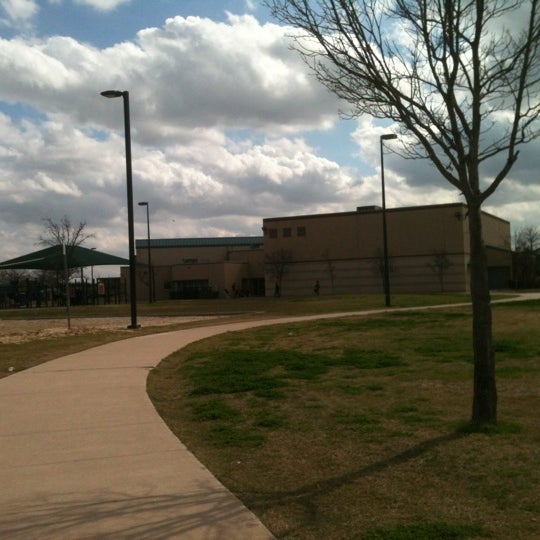 Cimarron Park Recreation Center Valley Ranch 201 Red River Trl