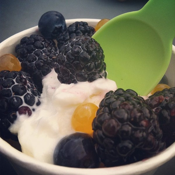 5/17/2012 tarihinde Morgan R.ziyaretçi tarafından My Yo My Frozen Yogurt Shop'de çekilen fotoğraf