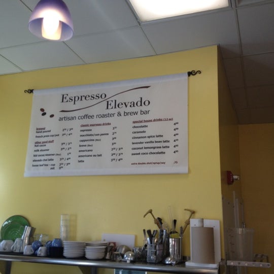 Photo taken at Espresso Elevado by Gary W. on 4/6/2012