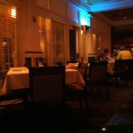 Photos at Polaris Grill American Restaurant in Columbus