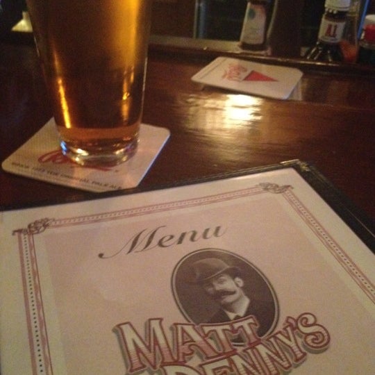 6/20/2012 tarihinde David C.ziyaretçi tarafından Matt Denny&#39;s Ale House Restaurant'de çekilen fotoğraf