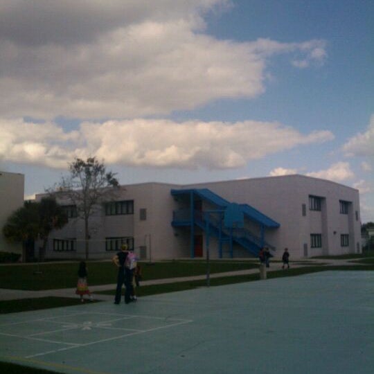 Mintz elementary school Elementary School in Brandon