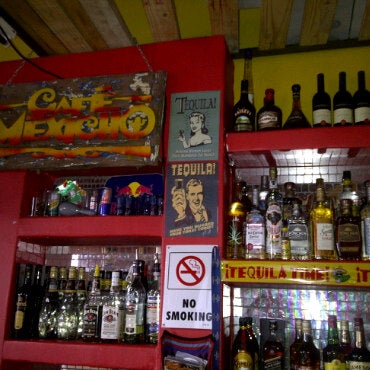 รูปภาพถ่ายที่ Cafe Mexicho โดย Gary H. เมื่อ 4/23/2011