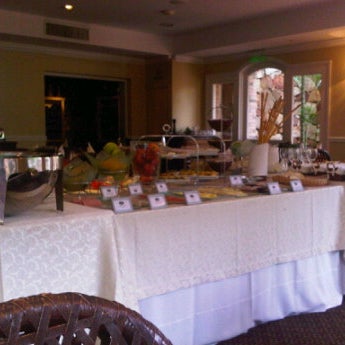 Das Foto wurde bei Hotel Villa Morra Suites von SOFIA O. am 9/19/2011 aufgenommen