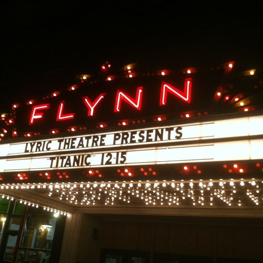 Das Foto wurde bei Flynn Center for the Performing Arts von Michael T. am 4/6/2012 aufgenommen