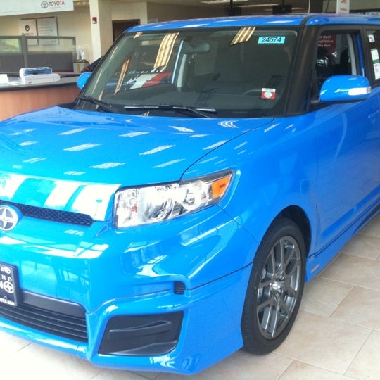 Pure lease an automatic 2011 Scion xB RS 8.0 with 17 rims. For only $255/mo x 36. 12,000 miles/year. Only $905 due at signing + taxes & fees