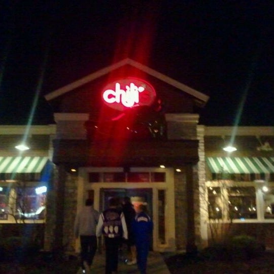 รูปภาพถ่ายที่ Chili&#39;s Grill &amp; Bar โดย Taric A. เมื่อ 11/13/2011