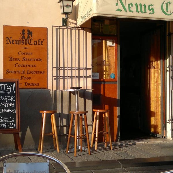 News Cafe Pub In Savona