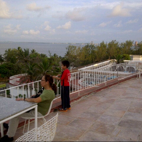 Das Foto wurde bei Hotel Mocambo von Rodo M. am 7/12/2012 aufgenommen