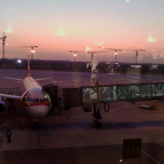 Tianjin Binhai International Airport (TSN) 天津滨海国际机场 Dōnglì 톈진 시, 天津市