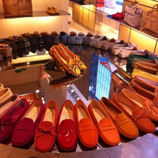 TOD'S Shoe Store in New York